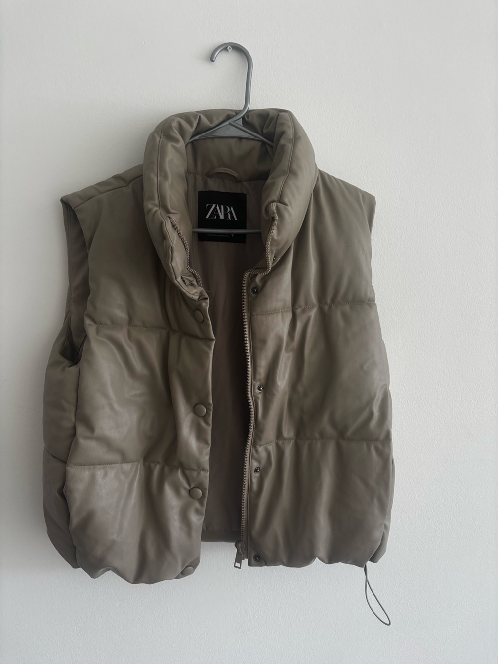ZARA Quilted Puffer Vest in Olive